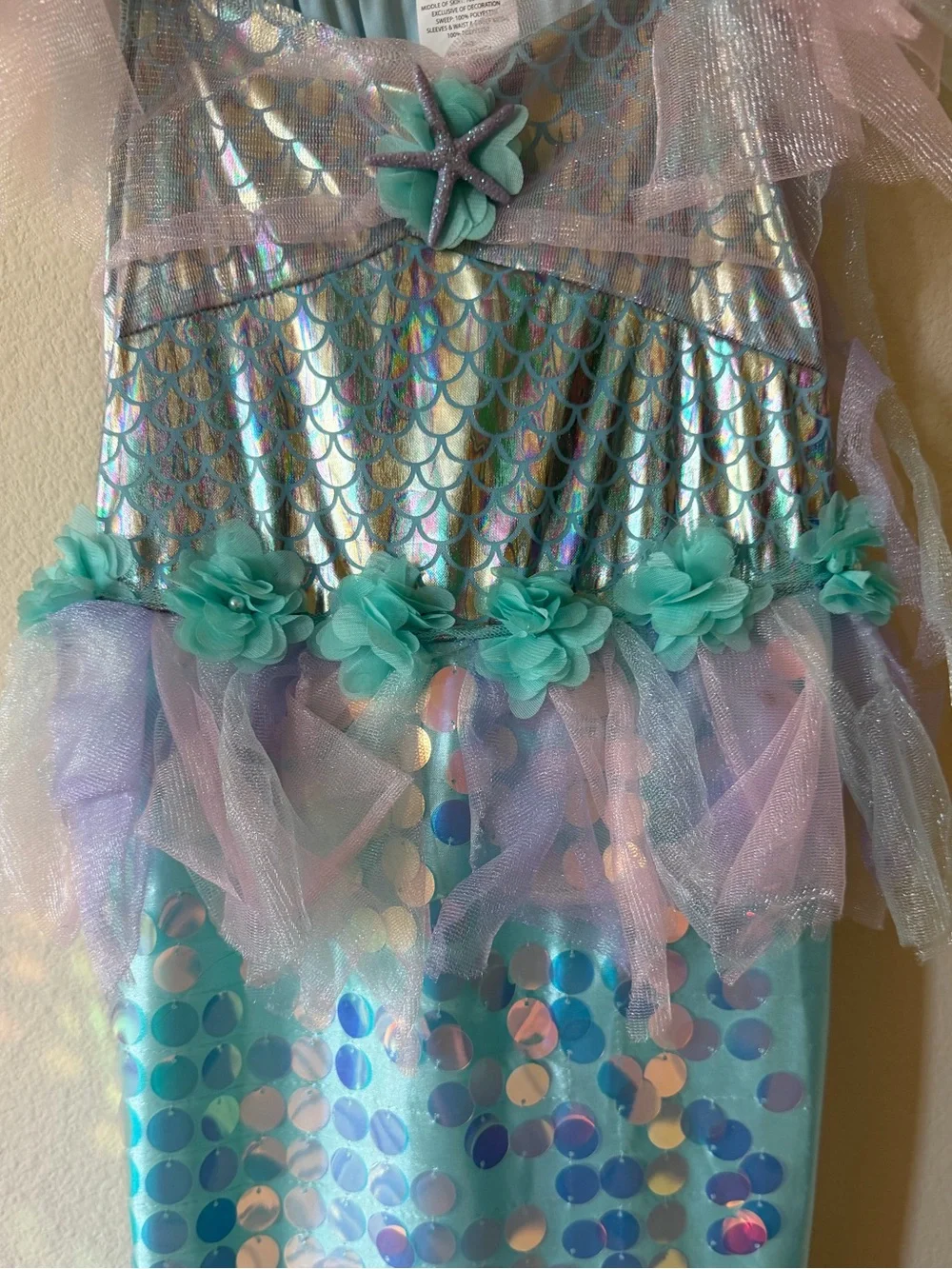 EUC Mystic Mermaid Costume with matching hair tie girls size small